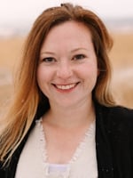Ashley Charbonneau Headshot